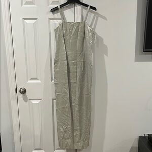 NWT Alex Evenings Silver Metallic Long Gown Dress